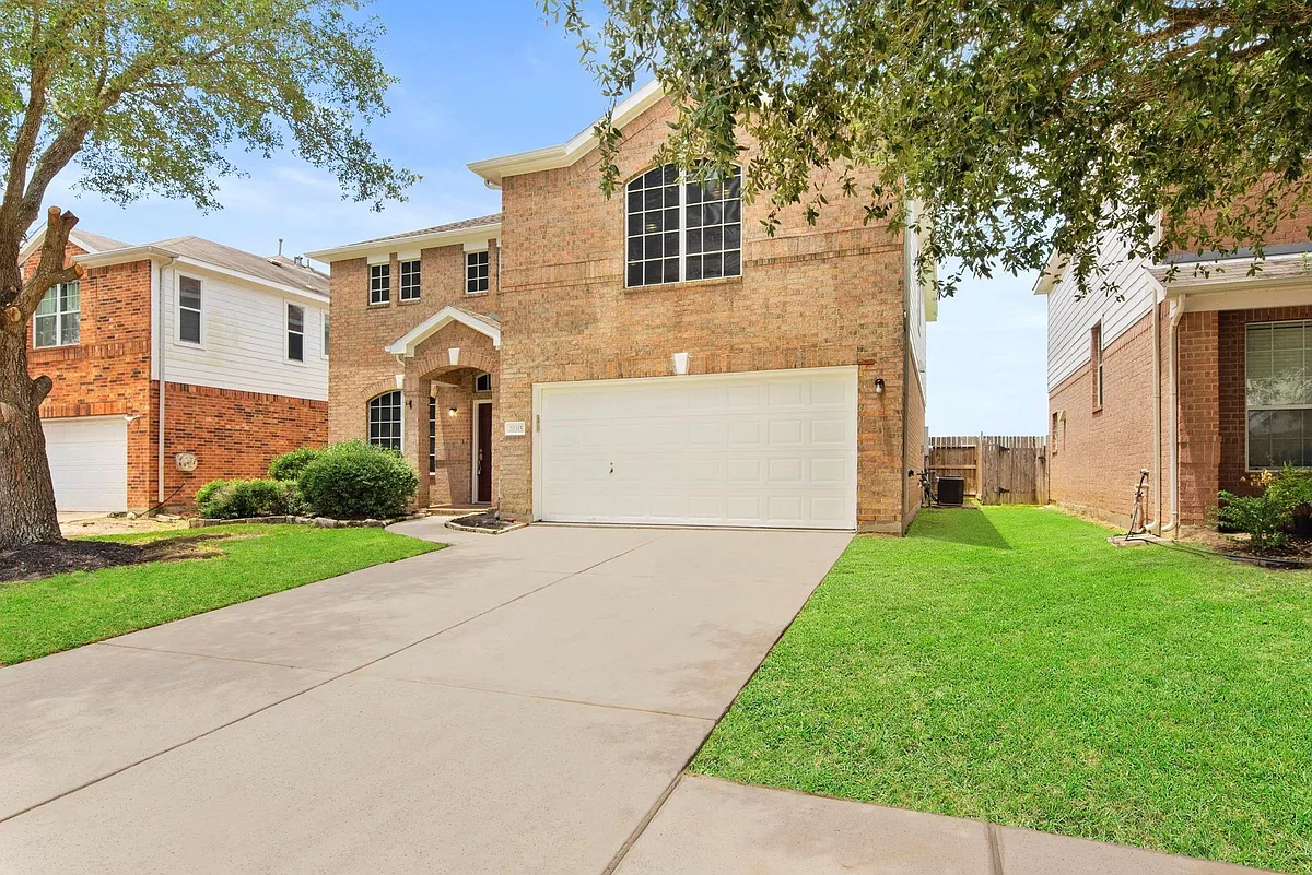 Building Photo - 20315 Mammoth Falls Dr