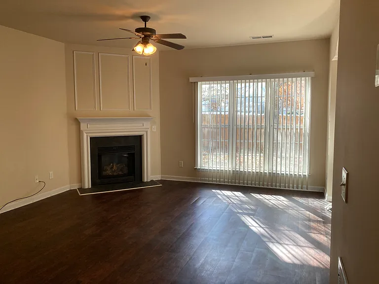 2795 Gatewater Ct — Photo 2