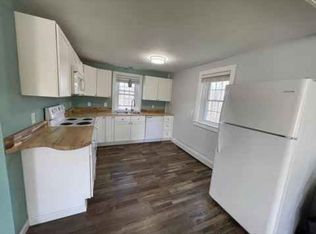 469 Mashamoquet Rd APT C, Pomfret Center, CT 06259