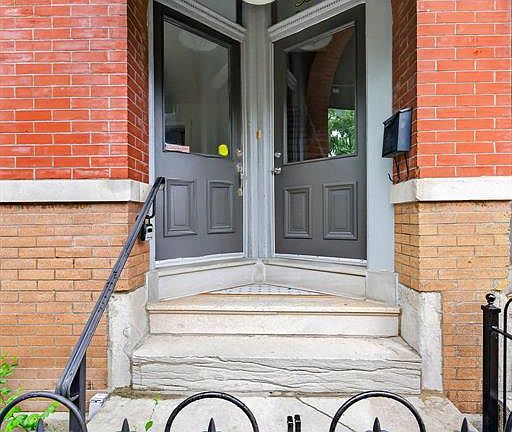 3rd image of 3248 California Ave