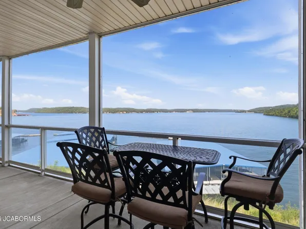 100 Trinity Pointe Dr Unit 2-L, Camdenton, MO 65020