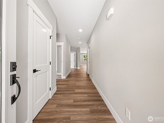4th image of 1202 Spiketon Road