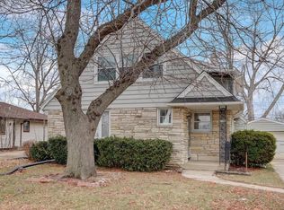 5740 N 87th St, Milwaukee, WI 53225