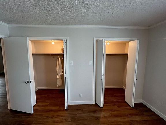 5th image of 2701 Penny Ln #236