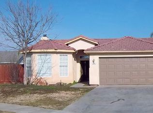 886 Woodridge Cir, Lemoore, CA 93245