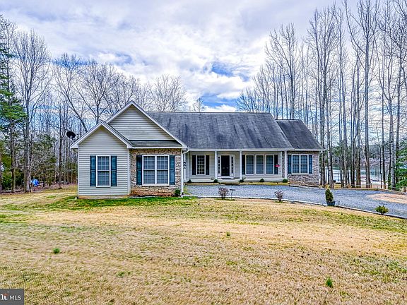 2nd image of 178 Sunrise Ct