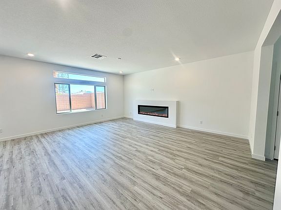 2nd image of 10434 Mann St