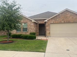 3400 Quiet Valley Rd, Fort Worth, TX 76123