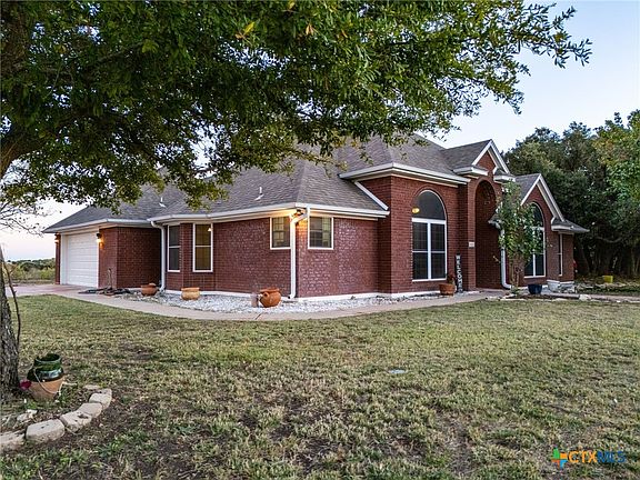 2nd image of 530 Nathan Dr