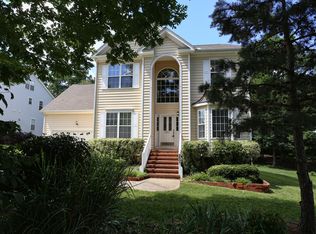 2807 Becketts Ridge Dr, Hillsborough, NC 27278