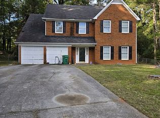 634 Rock Shadow Ct, Stone Mountain, GA 30087