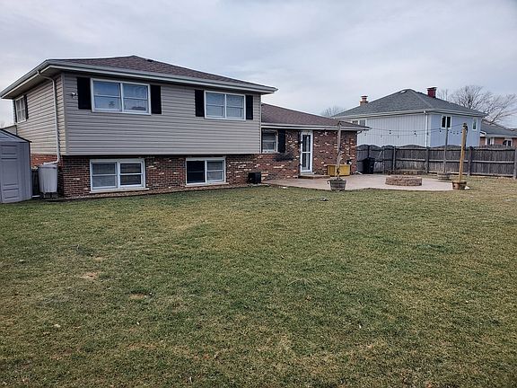 3rd image of 15409 Pembridge Rd