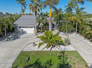 1919 Everest Pkwy, Cape Coral, FL 33904