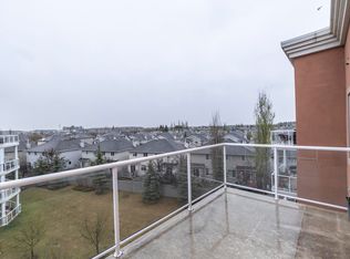 Macewan Gardens II, Edmonton, AB T6W 0C4