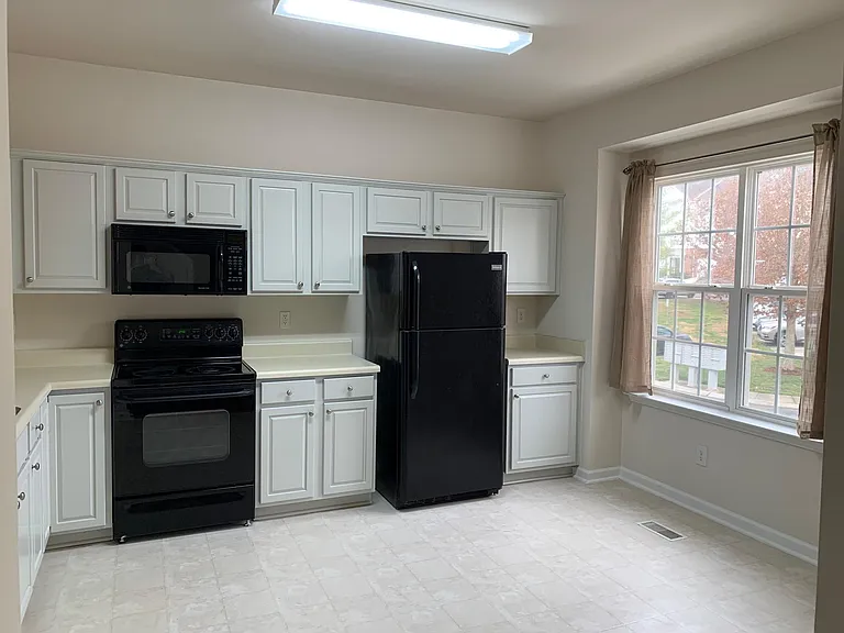 409 Ruby Walk Dr — Photo 6