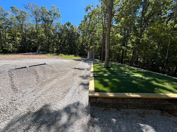 8644 Route K, Pineville, MO 64856