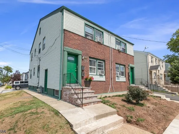 637 Myrtle St #4, Elizabeth City, NJ 07202