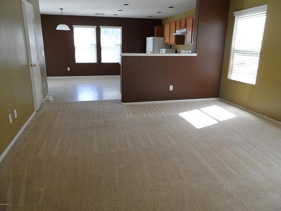 4th image of 1151 E Canyon Creek Dr