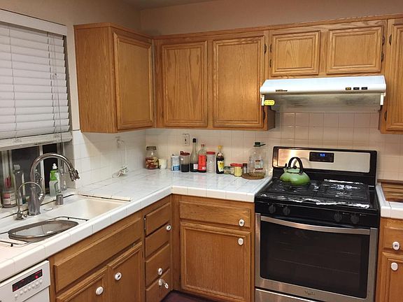 5th image of 10362 Wateridge Cir Unit 322