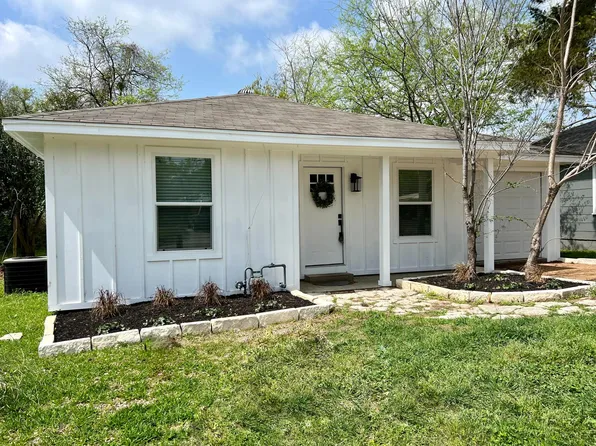 3008 1st St, Bryan, TX 77801