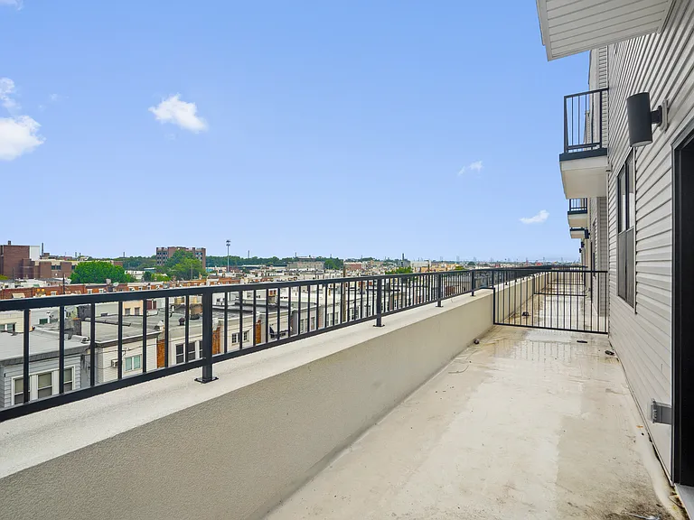 Atlas Lofts — Photo 34