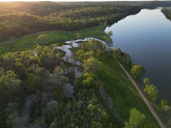 29th image of this home