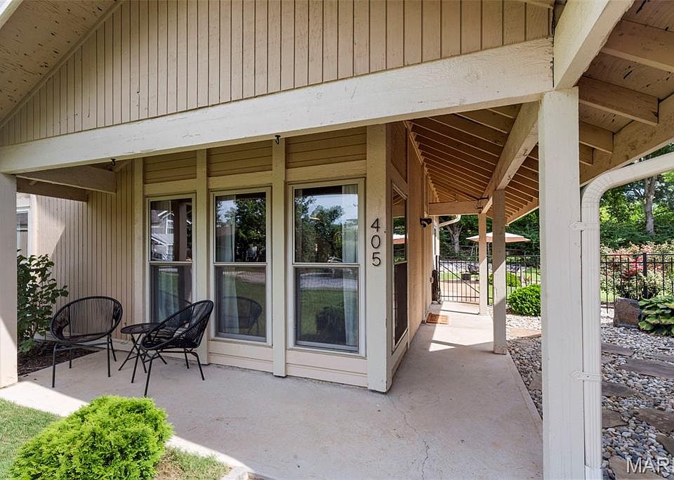 405 Great Hill Dr, Ballwin, MO 63021 | Zillow