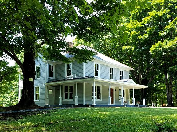 4th image of 1410 Bersch Ln