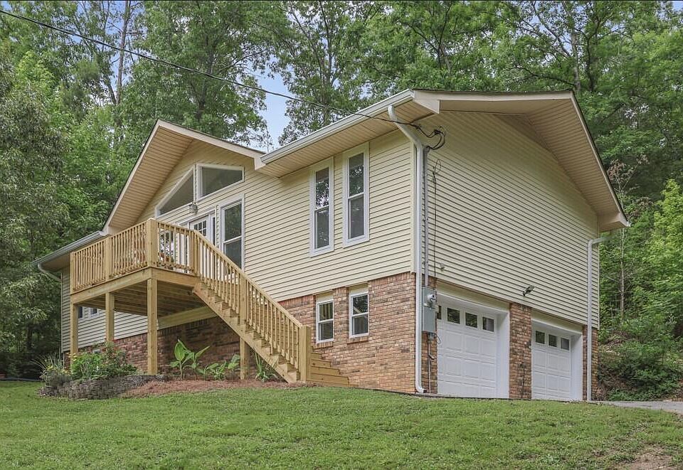 1st image of 8141 Lakewinds Dr
