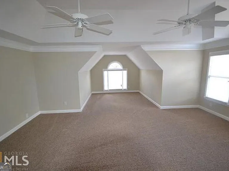 104 Inverrary Ct — Photo 11