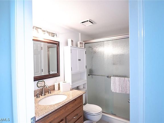 4th image of 7406 Lake Breeze Dr APT 417