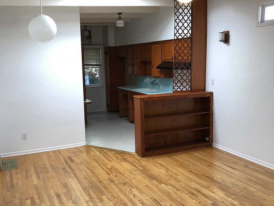 1st image of 3339 1/2 Primera Ave