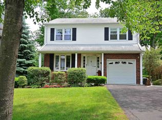 234 Spring Valley Rd, Oradell, NJ 07649