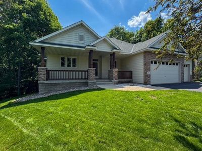 1973 Raspberry Ln, Shakopee, MN, 55379