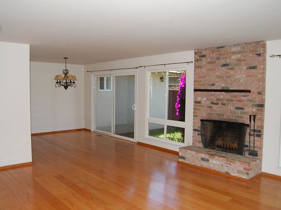 Family room_05262013