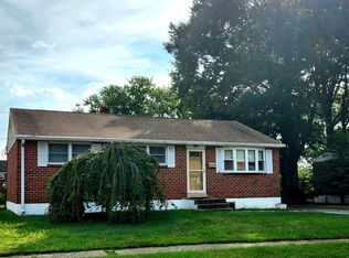 40 Cherry Rd, New Castle, DE 19720