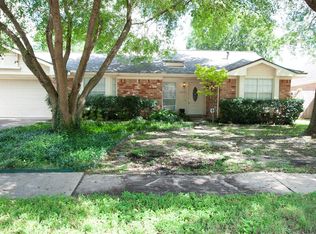 10102 Jockey Club Dr, Houston, TX 77065