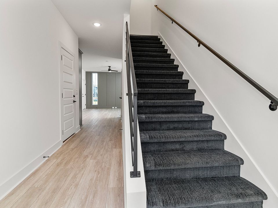 1st image of 535 Bellamy Ln
