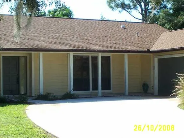 557 SW Hidden River Ave, Palm City, FL 34990