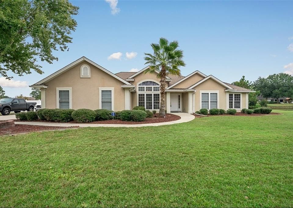 1st image of 143 Eagle Crest Dr