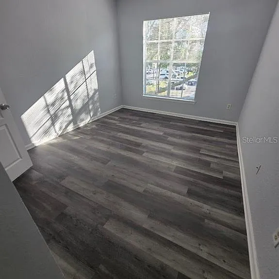 9401 Crescent Loop Cir #203 — Photo 4