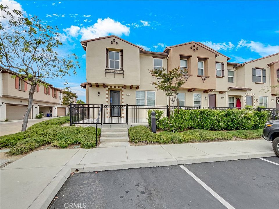 1st image of 40231 Calle Real