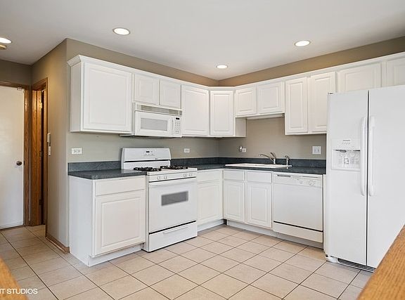 3rd image of 18137 Eagle Dr