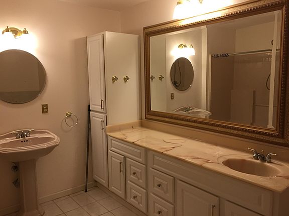 4th image of 7116 Warbler Ln