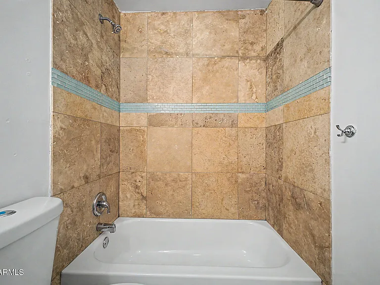 6713 E Latham St — Photo 16
