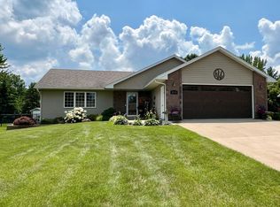 103 4th Pl SW, Geneva, MN 56035