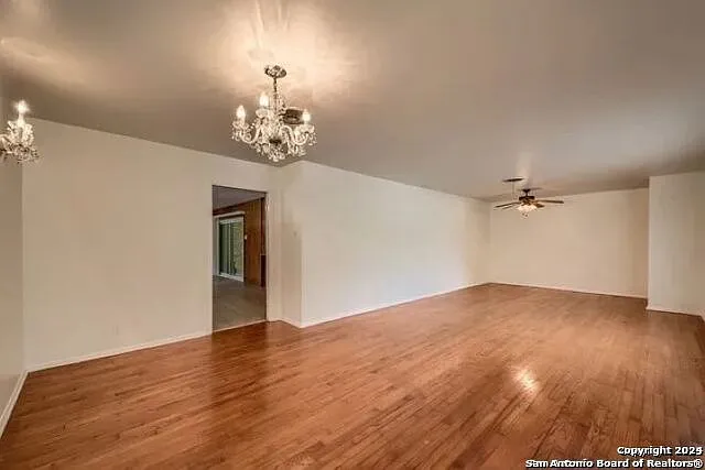 3 bed, 2.0 bath, 1827 sqft, $1,500 — Photo 4