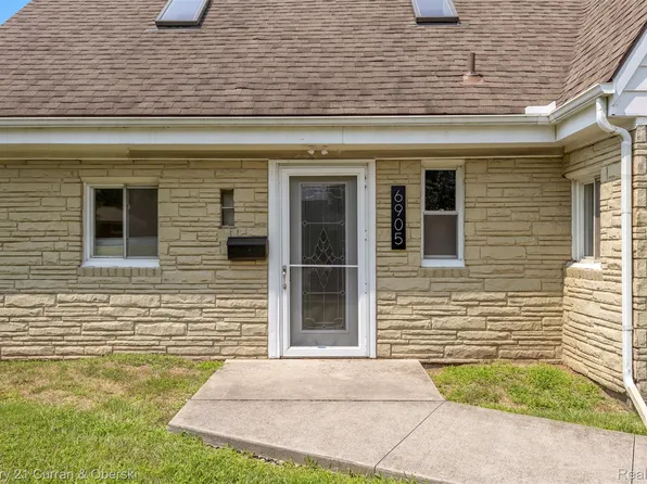6905 N Beech Daly Rd, Dearborn Heights, MI 48127