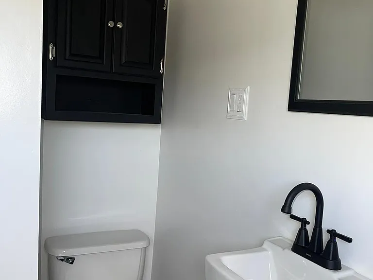 825 Scott St #B — Photo 13