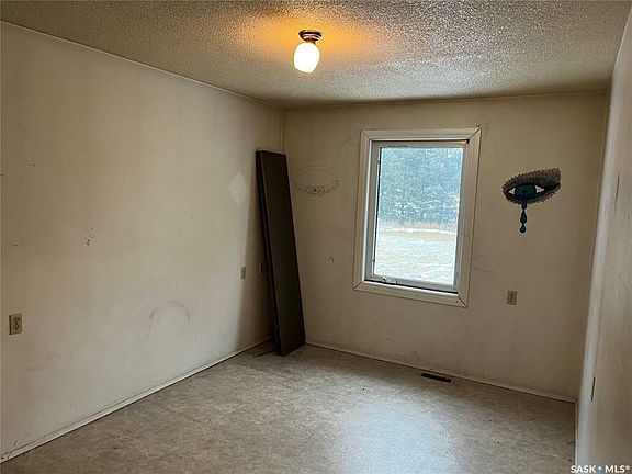 2nd image of 621 1st Ave #619